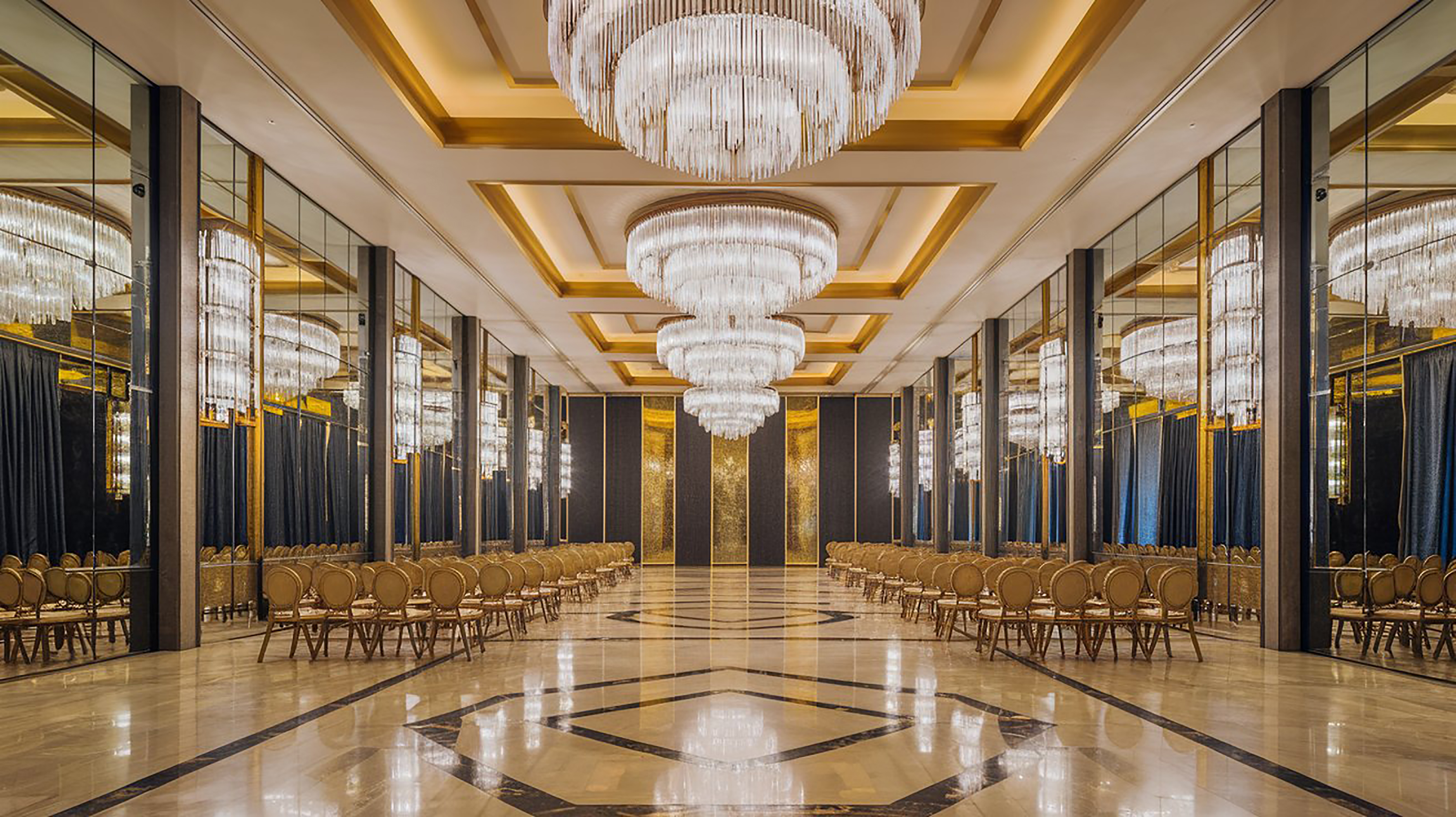 Luxury banquet hall